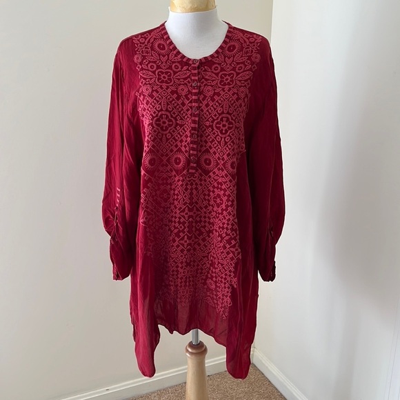 JOHNNY WAS Size XXL embroidered front button Rona tunic with sleeve roll tabs